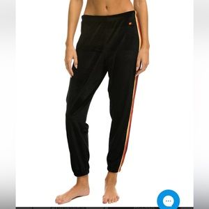 Aviator Nation black velvet sweatpants size M